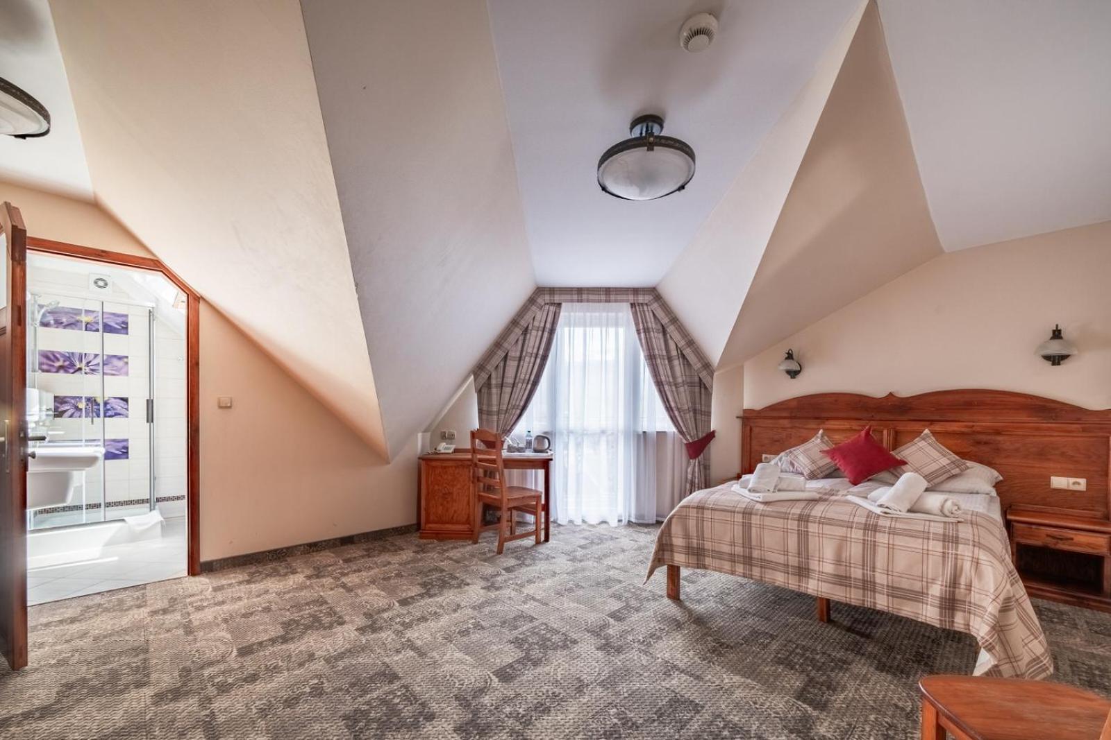 Helan Family & Spa Hotel