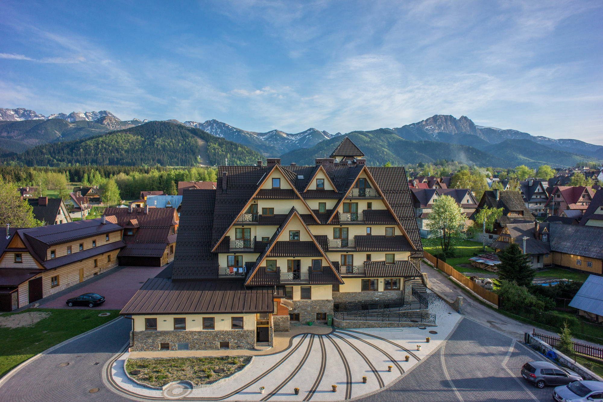Helan Family & Spa Hotel 3*